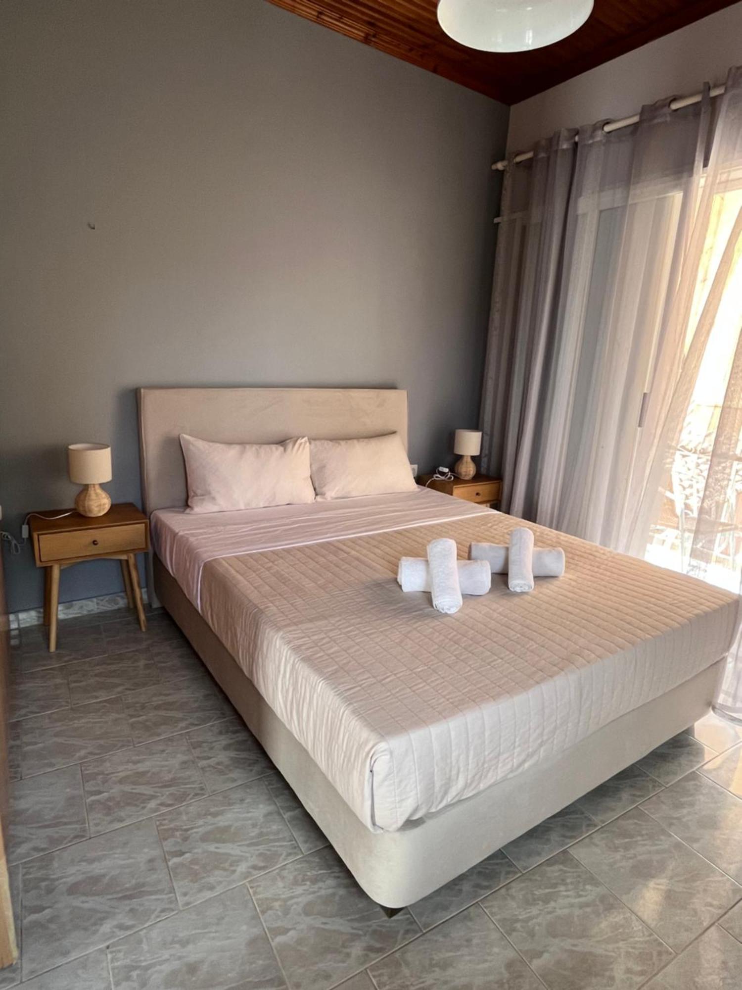 Artemis Vassilikos 3*